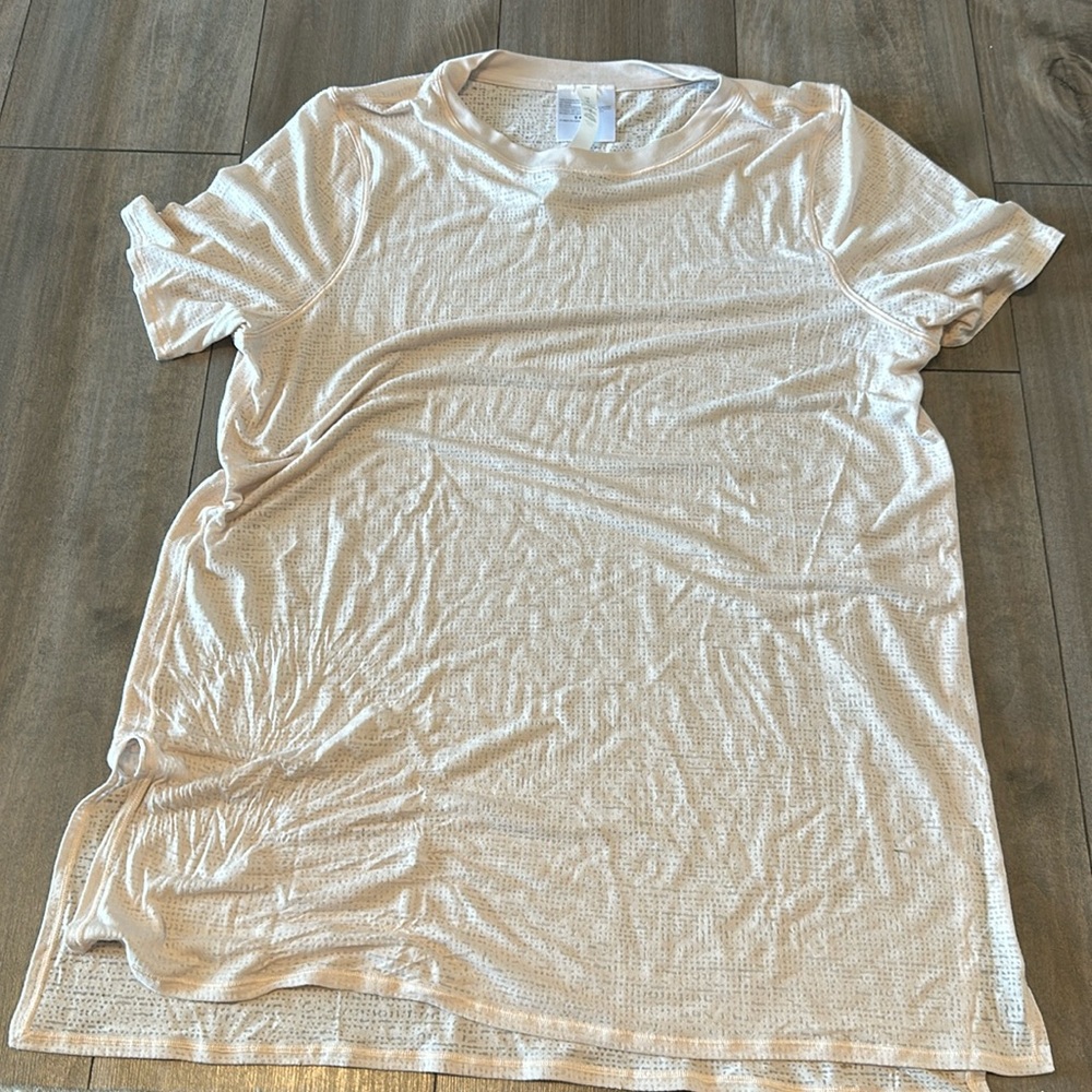 Lululemon shirt